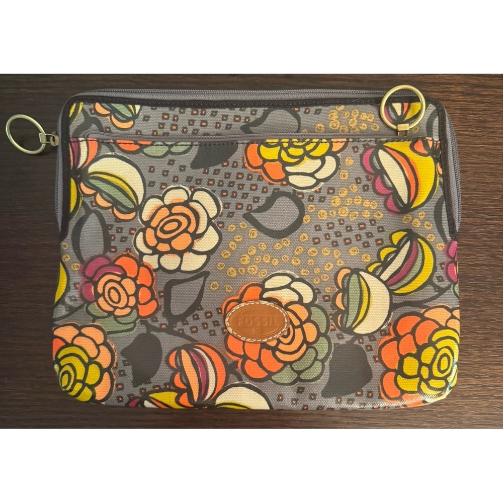 Vtg. Fossil Y2K Wristlet Gray Floral PVC Coated Canvas 11" X 6-3/4" New With Tag
